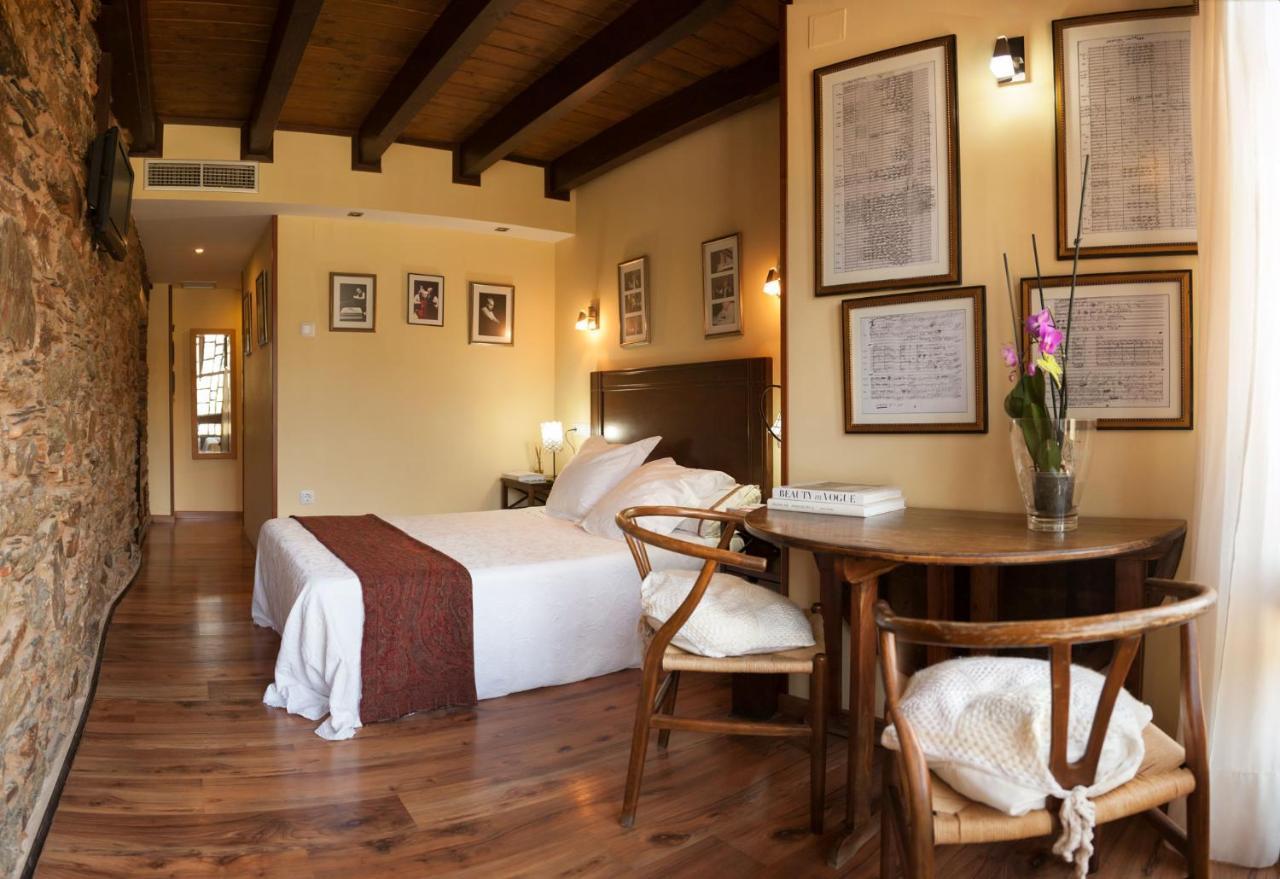Micro-Hostal La Puerta Del Perdon Villafranca Del Bierzo Dış mekan fotoğraf