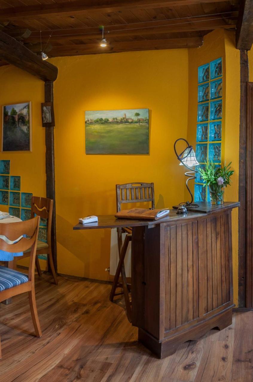 Micro-Hostal La Puerta Del Perdon Villafranca Del Bierzo Dış mekan fotoğraf